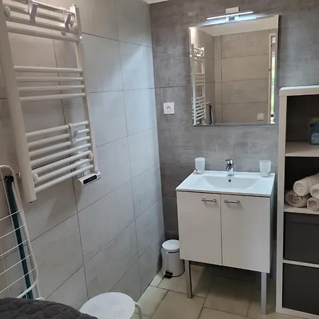 Dans En Rez De Jardin Apartamento Hyères
